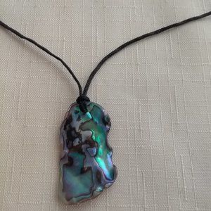 ABALONE SHELL NECKLACE